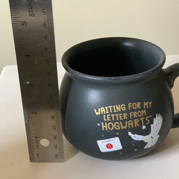 Wizarding World of Harry Potter Cauldron Mug - Picture 7 of 7